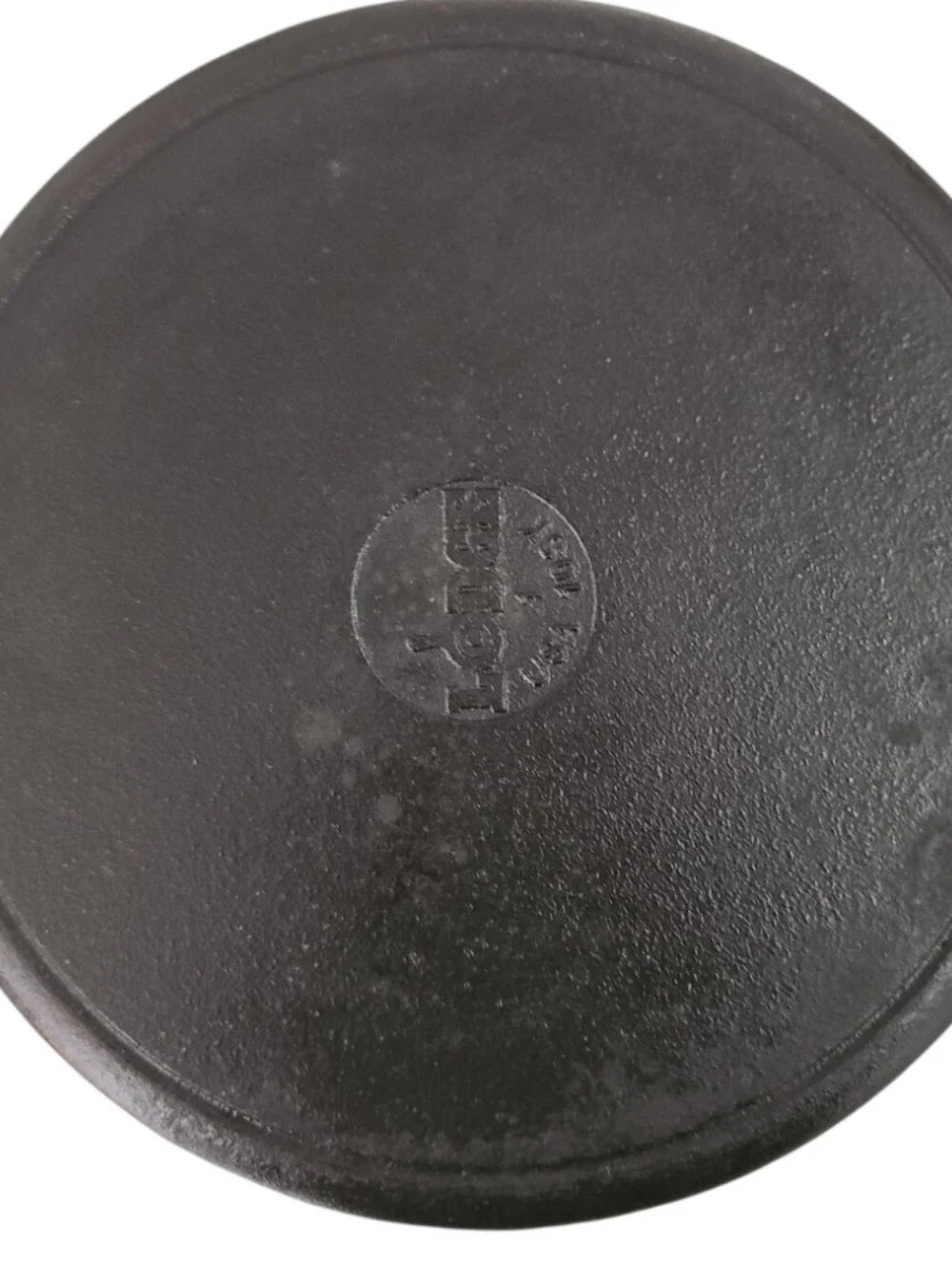 Lodge 12 Inch Cast Iron Skillet Dual Handle Pre-Seasoned USA Fry Pan Cookware